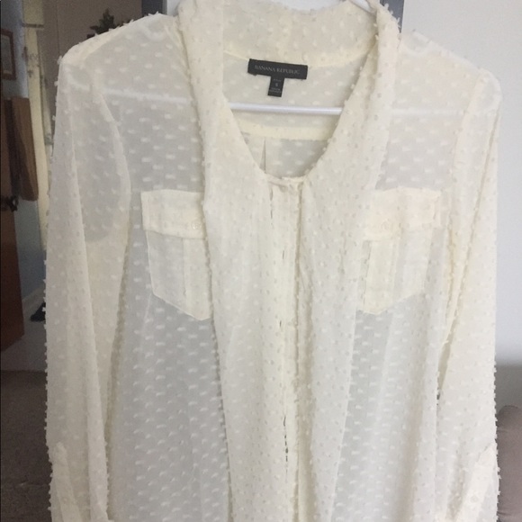 Blouses - Picture 2 of 4